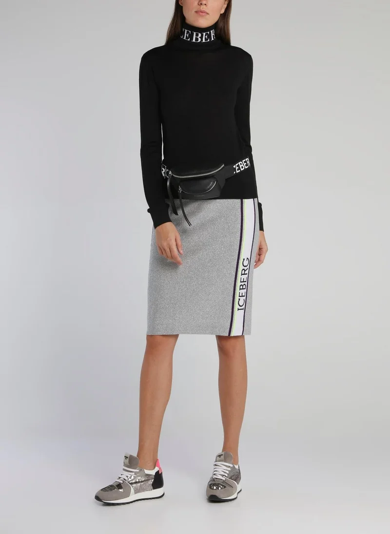 أيسبيرغ حقيبة بحزام شعار من الجلد الأسود